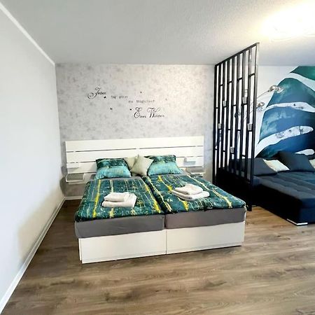 Grosse 3-Zimmer Wohnung, Zentrale Lage. 뮬하임안더루 외부 사진