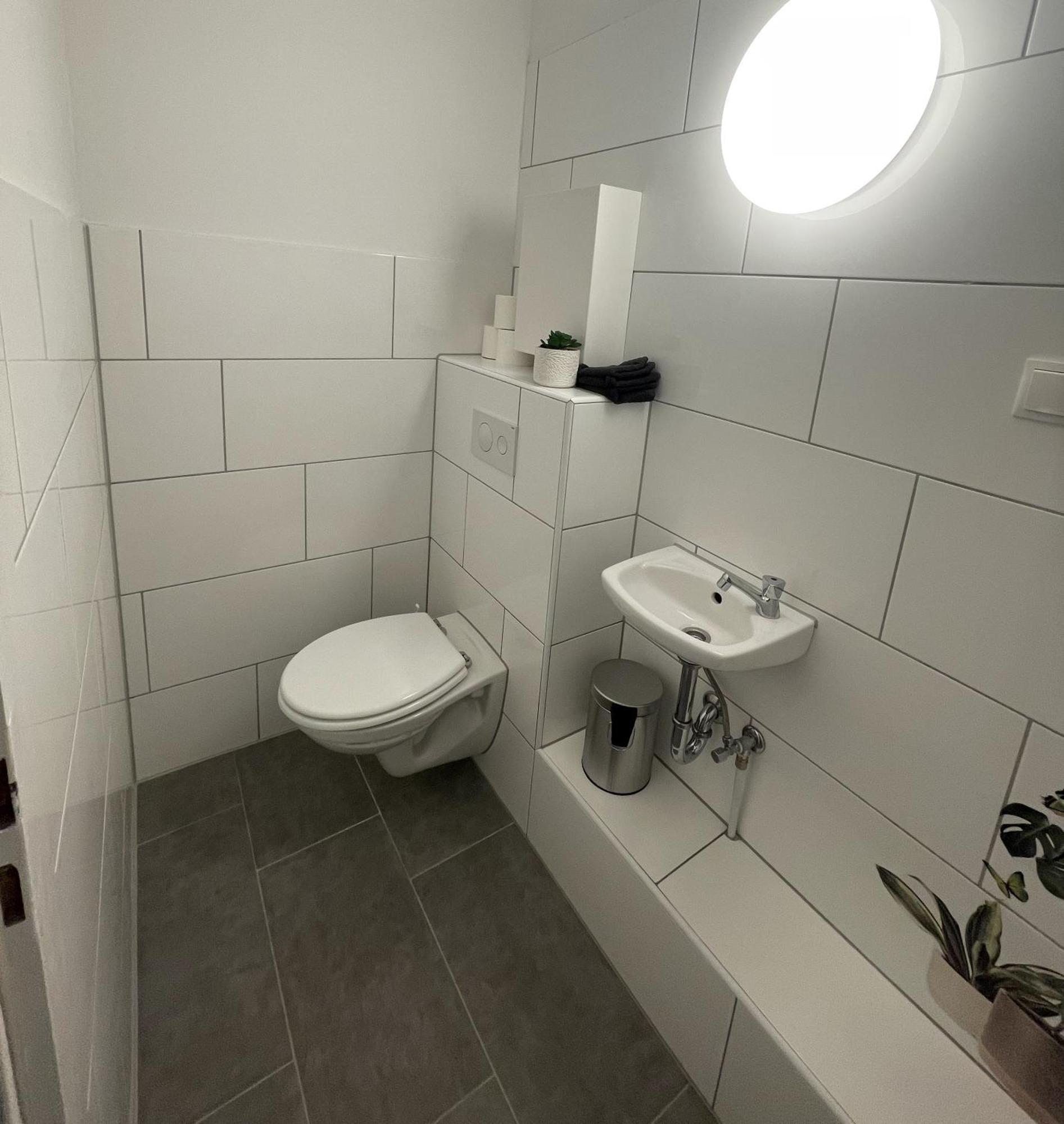 Grosse 3-Zimmer Wohnung, Zentrale Lage. 뮬하임안더루 외부 사진